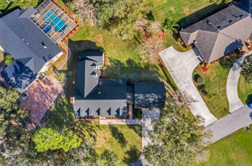2941 Plantation Rd, Winter Haven, FL 33884-1233
