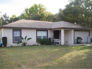 147 Angeles Rd, De Bary, FL 32713-3447