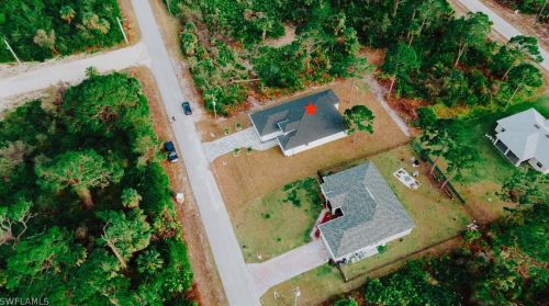 3215 75th St, Lehigh Acres, FL