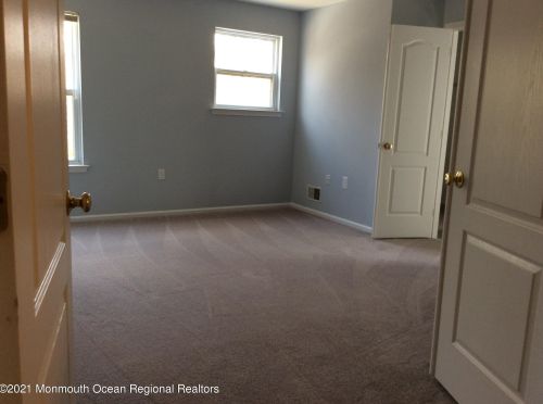 165 Huntley Ave, Berkeley Township NJ  08721-1351 exterior