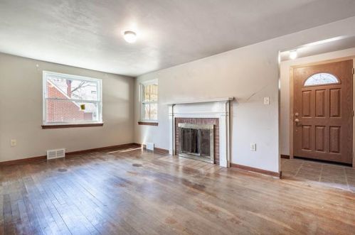 5 Boyka Dr, Finleyville, PA 15332-9530