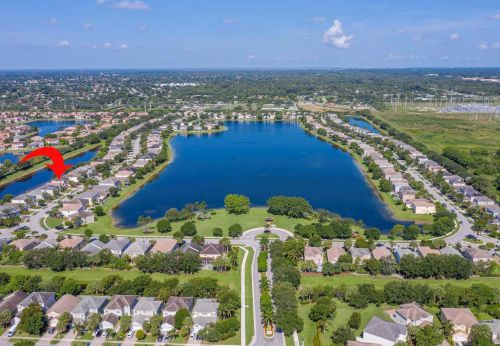 351 Berenger Walk, West Palm Beach, FL 33414-4345
