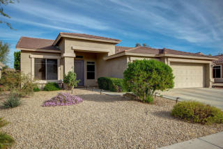 5274 Saint John Rd, Glendale, AZ 85308-5367