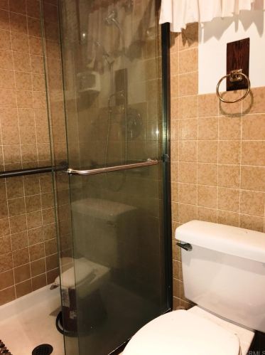 4265 Lochlomond St, San Diego CA 92111-3628 exterior