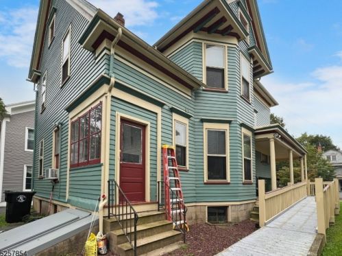 128 Belvidere Ave, Washington NJ  07882-1460 exterior