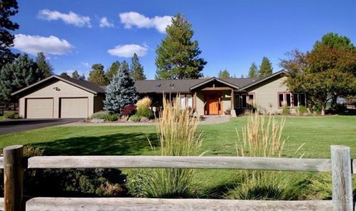 15740 Trapper Point Rd, Black Butte Ranch, OR 97759-9694