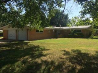 6033 10th St, Wichita, KS 67208-2604