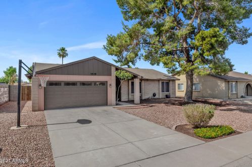 3519 Charleston Ave, Glendale, AZ 85308-2806
