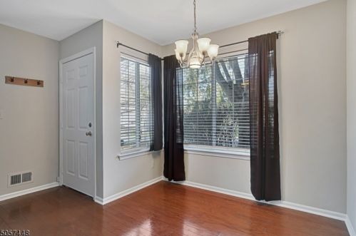 2 Brigade Ct, Bedminster NJ  07921-1838 exterior