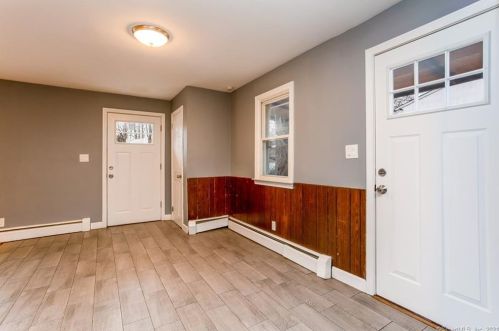 112 Birch St, Waterbury CT  06704-3808 exterior