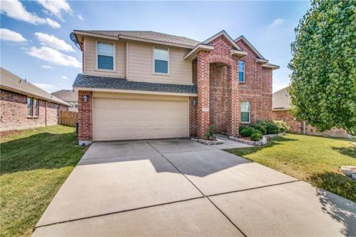 915 Fleming St, St Paul, TX 75098-8604