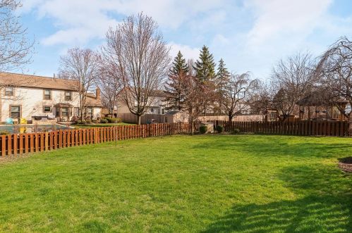 3362 Marshrun Dr, Darbydale OH  43123-1878 exterior