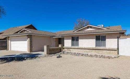 6350 Sunnyslope Ln, Glendale, AZ 85302-4018