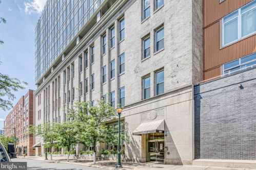 1101 Locust St, Philadelphia PA  19107-5519 exterior