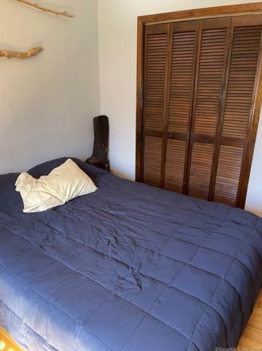 3 Fox Tail Ln, Brookfield Center CT  06804-3705 exterior