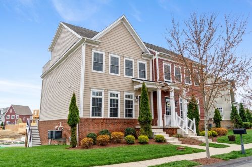 1257 Newbury Highland, Bridgeville, PA 15017-2140