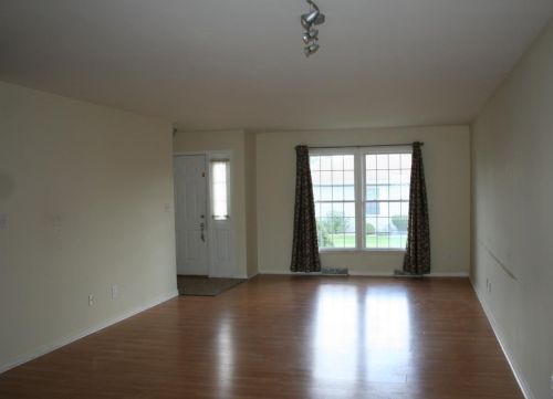 11547 Homestead Village Ct, Dyer, IN 11547-9007