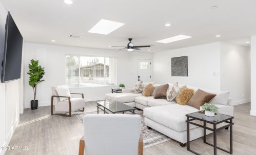 7702 Davenport Dr, Scottsdale AZ 85260-4375 exterior