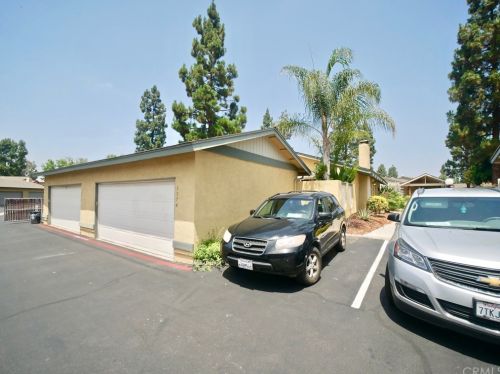 3574 Coconut Way, Oceanside, CA 92058-1673