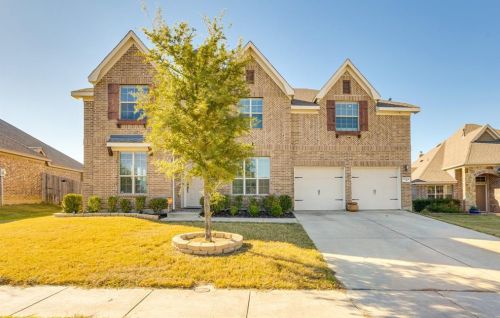 6204 Lamb Creek Dr, Fort Worth, TX 76179-7604
