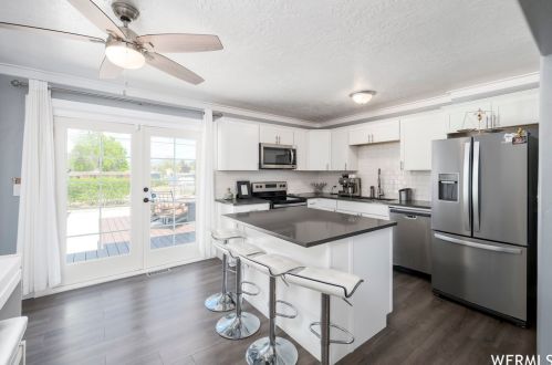 4206 Annapolis Dr, Salt Lake City, UT 84120-6004