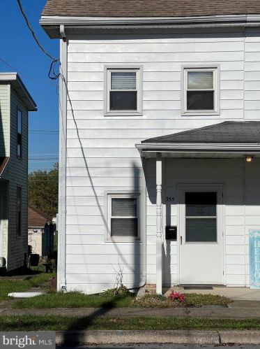 355 Derry Rd, Swatara PA  17033-2715 exterior