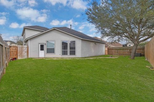 4242 Forest Rain Ln, Humble TX  77346-4583 exterior