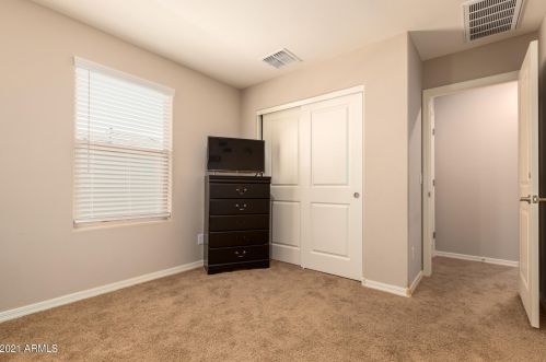 3821 79th Dr, Phoenix AZ  85033-3501 exterior