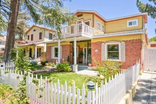 3222 Pine St, Riverside, CA 92501-2368