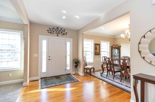 66 Hunter Mill Way, Londonderry, NH 03053-2295