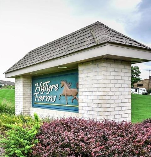 243 Hytyre Farms Dr, Gibsonia, PA 15044-7821