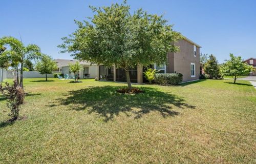 1606 Feather Grass Loop, Lutz FL  33558-2804 exterior