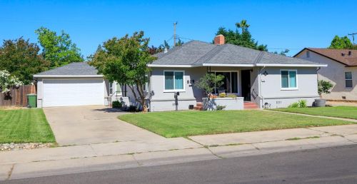 809 Lee Ave, Lodi, CA 95240-4603