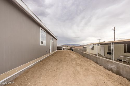 3037 Lk Dr, Lake Havasu City AZ  exterior