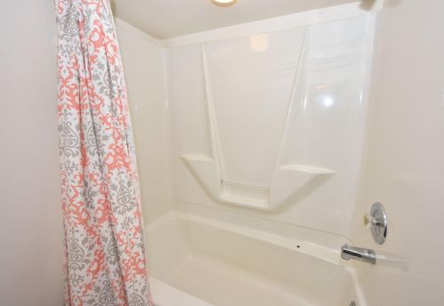 3618 94, Milwaukee WI 53228-1403 exterior