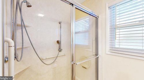 975 Carvel Dr, Dover DE  19901-6685 exterior