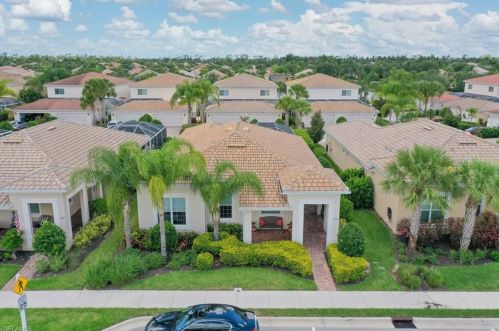 8155 Chianti Ln, Naples, FL 34114-2621