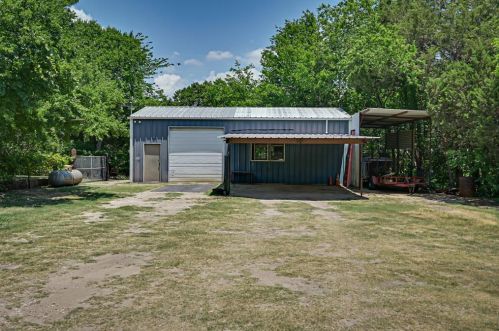 4951 Joe Wilson Rd, Midlothian TX  76065-4518 exterior