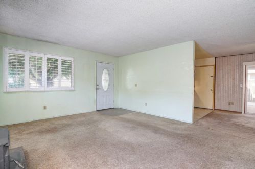 945 Quiet Way, Rio Linda CA  95673-1520 exterior