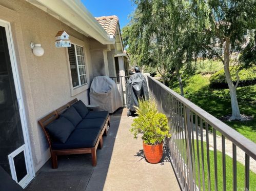 8 Marino, Trabuco Canyon CA  92688-1659 exterior