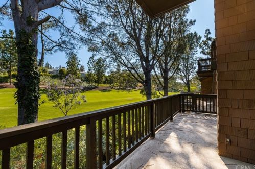 59 Sea Pine Ln, Newport Beach, CA 92660-5137