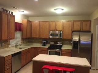 4100 Pale Moon Ct, Glen Allen VA  23059-2613 exterior