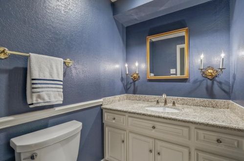 7507 Cliffbrook Dr, Dallas TX  75254-8012 exterior