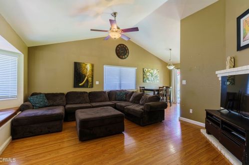 8812 Andrieu Ct, Bakersfield CA 93311-1283 exterior