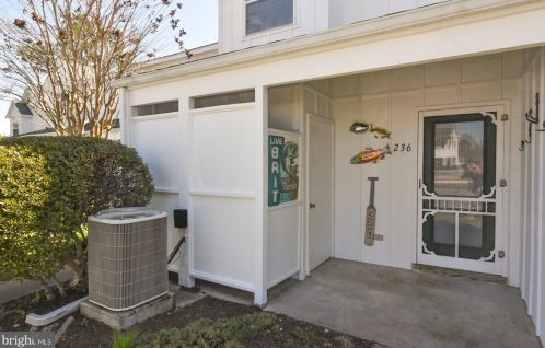 38280 Hummingbird Ln, Selbyville, DE 19975-4661