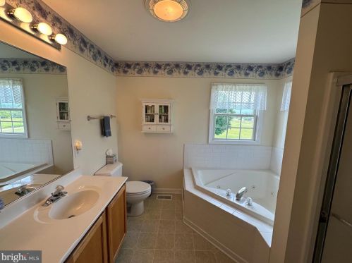 803 Hook Hill Rd, Richmond National Battlefiel VA  22835-3505 exterior