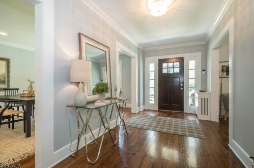 27 Mountainview Rd, Verona, NJ 07044-2308