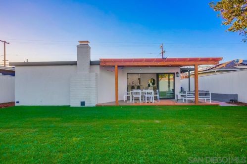 3065 Greyling Dr, San Diego CA  92123-2937 exterior