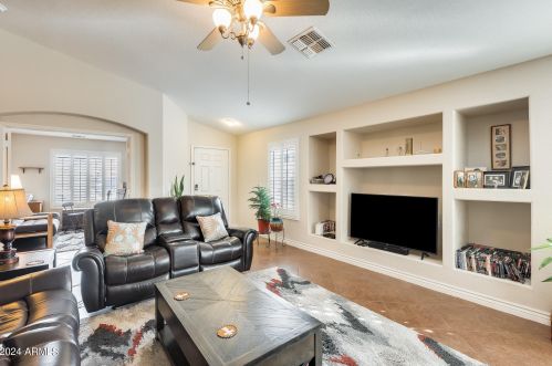 15323 Watson Ln, Sun City AZ  85379-7044 exterior