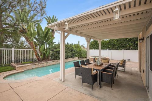 5343 Camino Playa Norte, San Diego CA 92124-4115 exterior